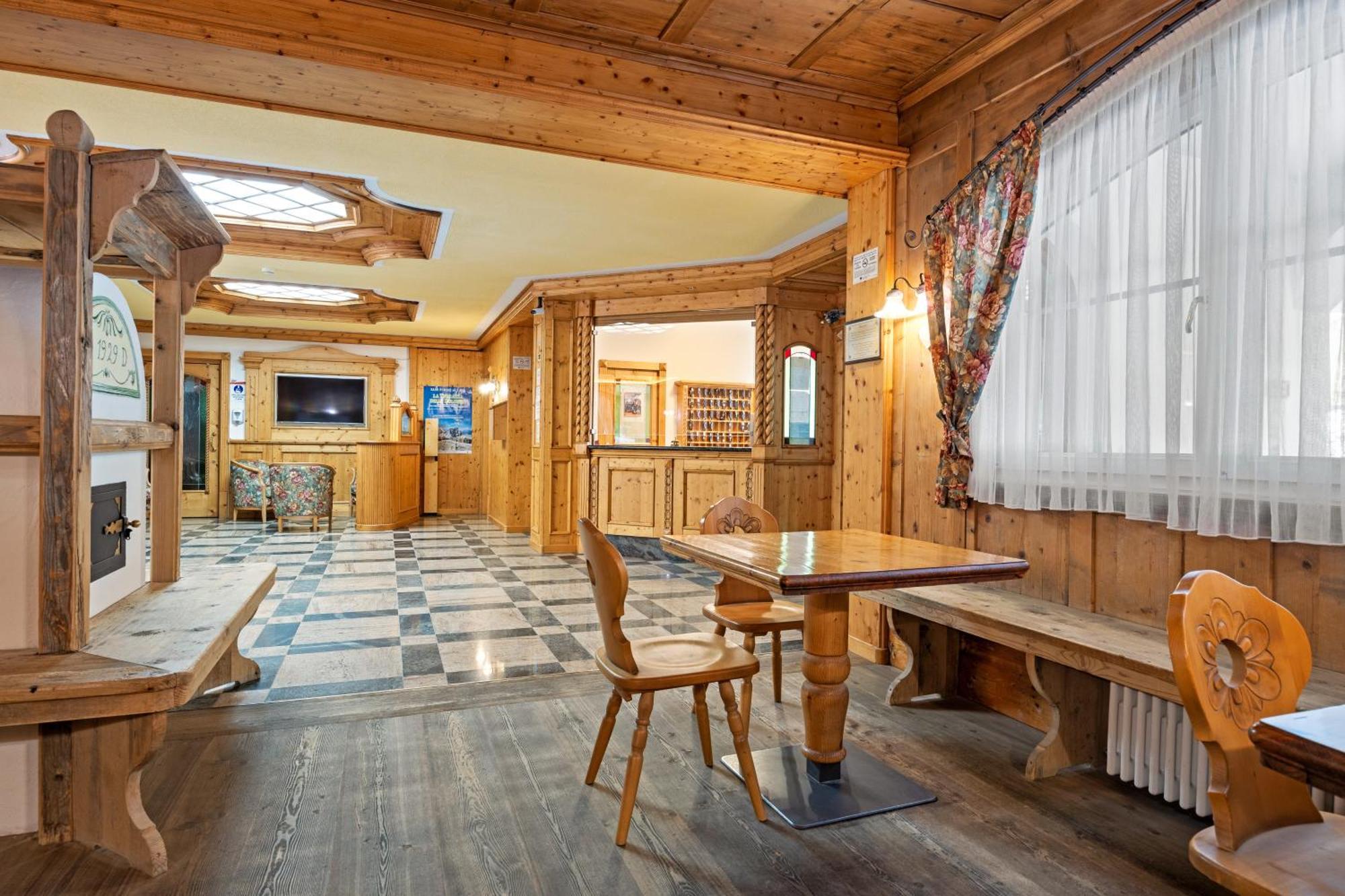 Aparthotel Princess Canazei Exterior photo